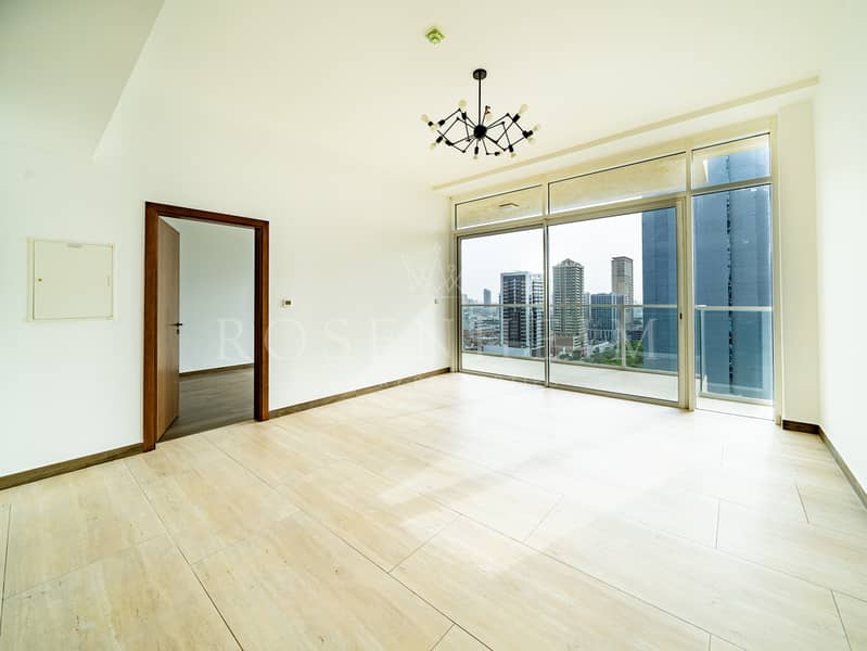 位于朱美拉环形村(JVC)，JVC第15区，扎亚哈梅尼公寓 1 卧室的公寓 92000 AED - 11950296