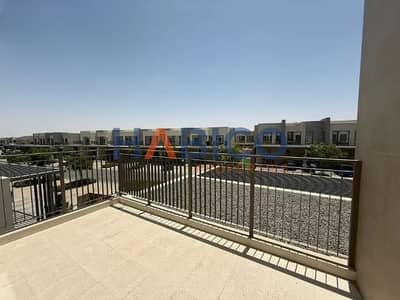 4 Bedroom Villa for Rent in Dubai South, Dubai - 777669611-1066x800_11zon_cleanup. jpeg