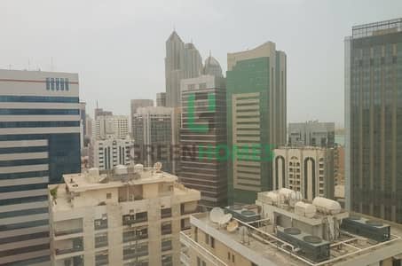EXCELLENT 3+Maid room Apt in 4 cheques.. EXCELLENT 3+Maid room Apt in 4 cheques..