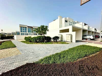 تاون هاوس 4 غرف نوم للبيع في (أكويا من داماك) داماك هيلز 2، دبي - تاون هاوس في أفينشيا،(أكويا من داماك) داماك هيلز 2 4 غرف 1650000 درهم - 11918089