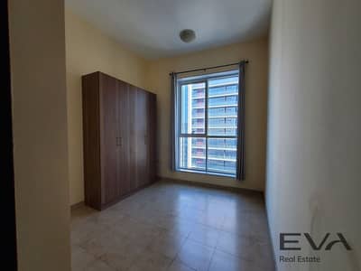1 Bedroom Apartment for Rent in Jumeirah Lake Towers (JLT), Dubai - Balcony Lake View | Spacious 1-BR | High Floor