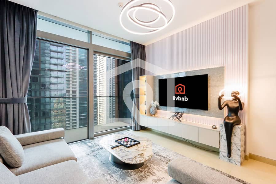 Luxury 2BR Waterfront Oasis in Marina Gate I by Livbnb