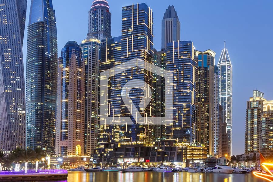 Luxury 2BR Waterfront Oasis in Marina Gate I by Livbnb