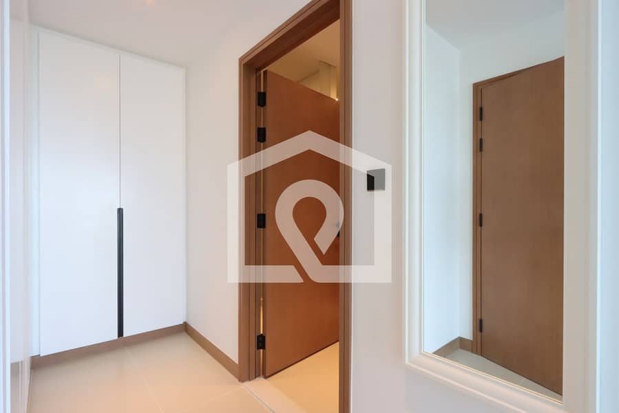 Livbnb 3BR | Full Sea & Ain View | Marina Promenade | Vida Residences - Image 34