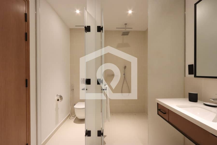 Livbnb 3BR | Full Sea & Ain View | Marina Promenade | Vida Residences - Image 36