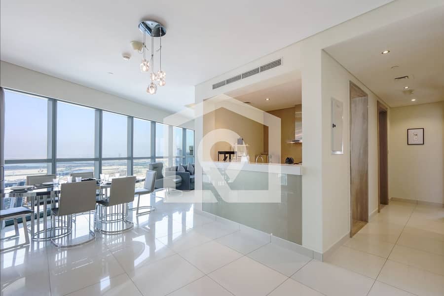 Stylish 2BR Paramount Apt | Near Downtown