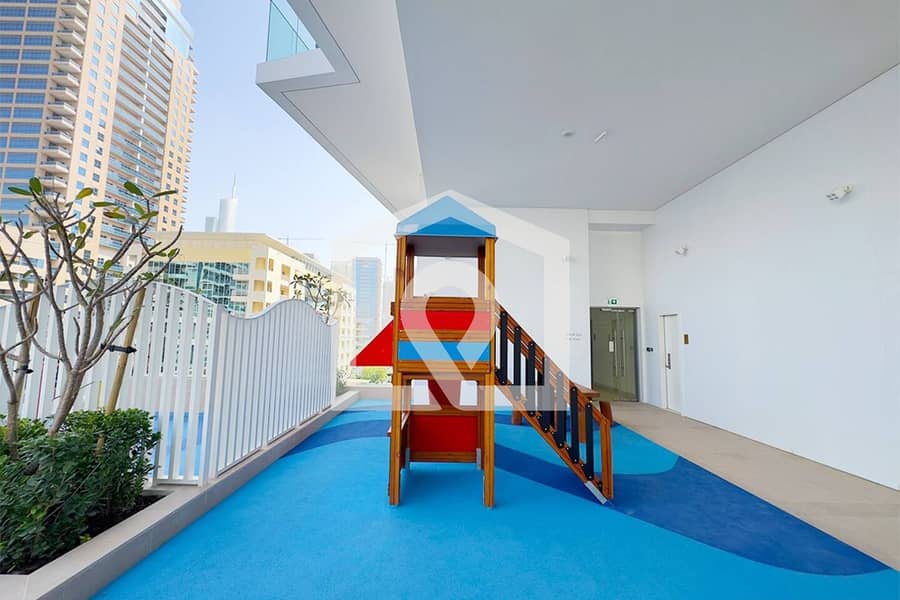 Deluxe 1BR Corner Suite with Marina Views - Image 41