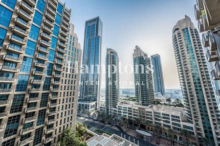 2 Bedroom Apartment for Rent in Downtown Dubai, Dubai - Quality Interior | Available Now | Chiller Free