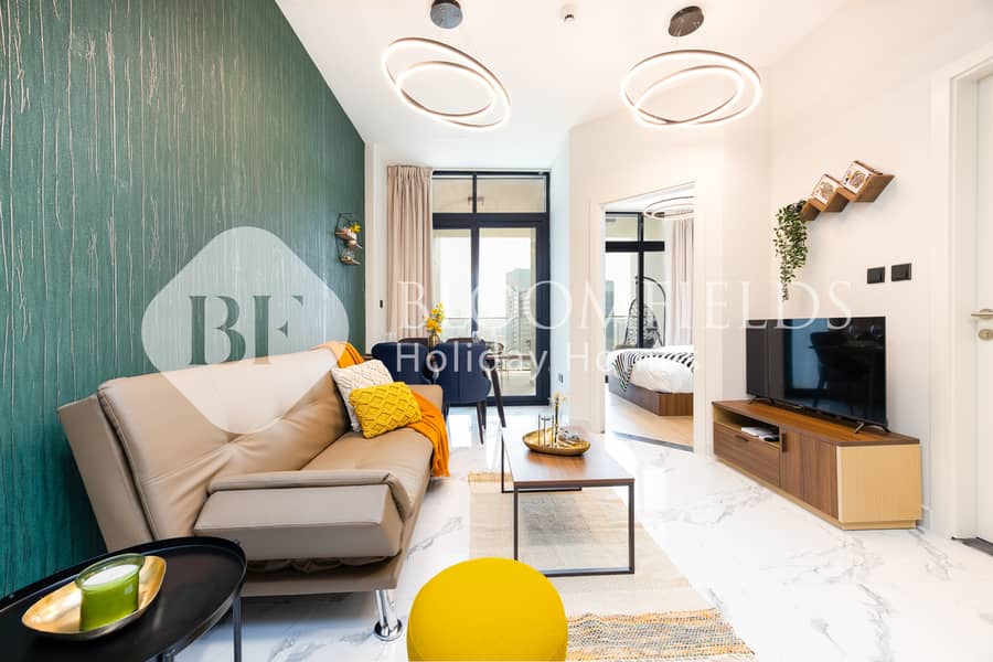 3 2 Living Room. jpg