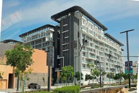 2 Bedroom Apartment for Sale in Masdar City, Abu Dhabi - Ready To move In | Triplex | 2Br Sky Home |