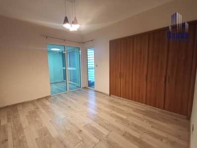 迪拜码头， 迪拜 1 卧室公寓待租 - 位于迪拜码头，苏拉法大厦 1 卧室的公寓 79999 AED - 12033064