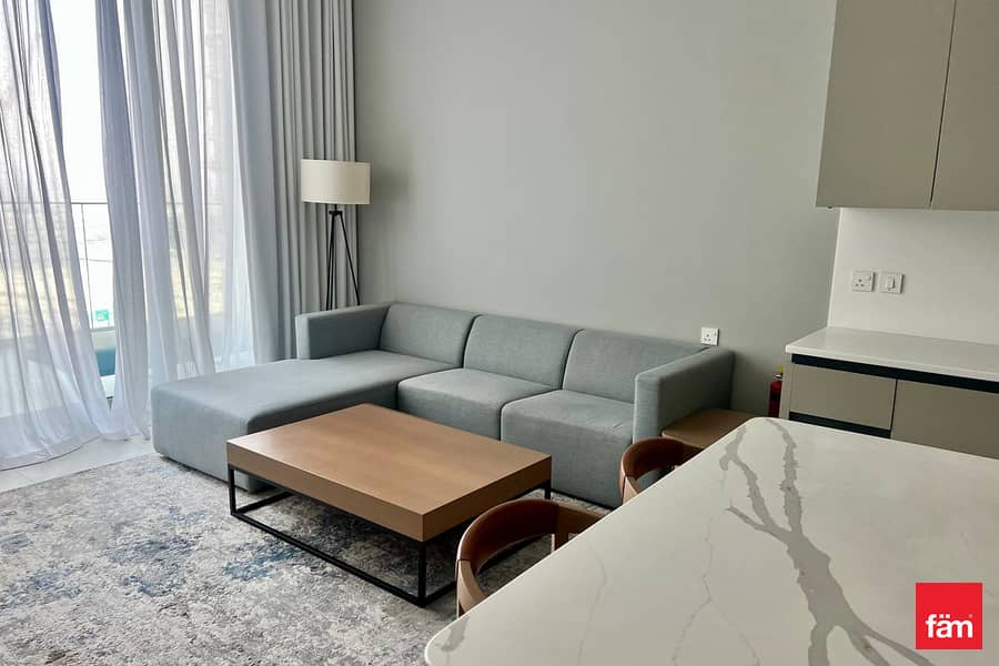 Serviced| Fully Furnished| High Floor Serviced| Fully Furnished| High Floor