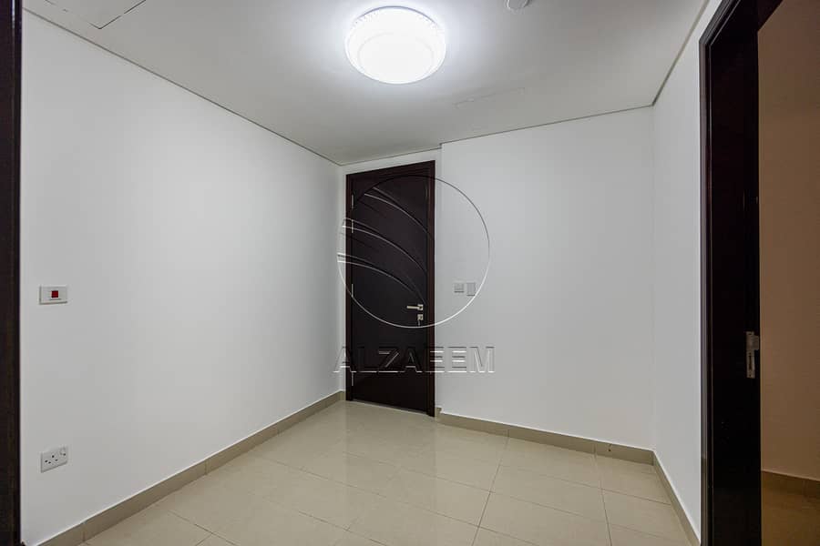 14 021A0827. jpg