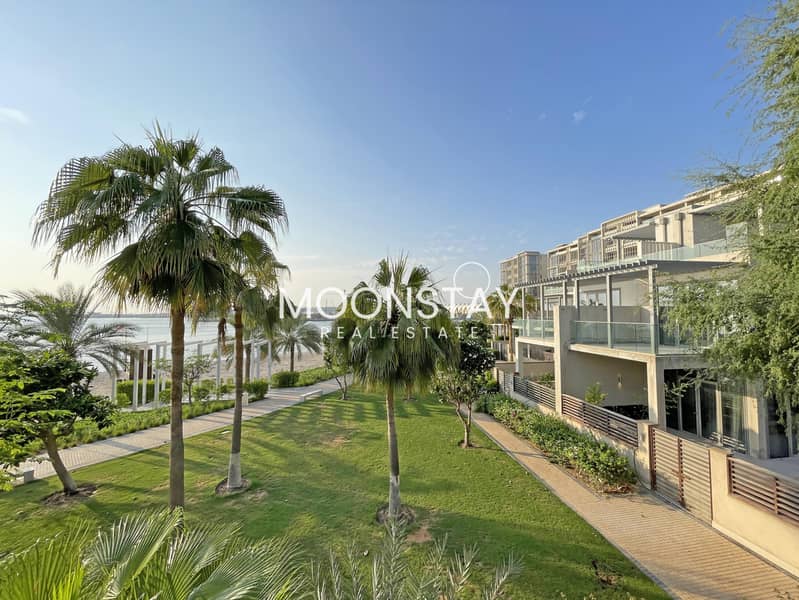 位于阿拉哈海滩,阿尔泽纳 5 卧室的别墅 13000000 AED - 12033572 位于阿拉哈海滩,阿尔泽纳 5 卧室的别墅 13000000 AED - 12033572