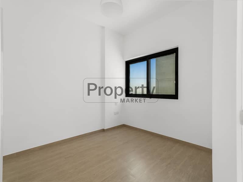 9 7ST08553. jpg