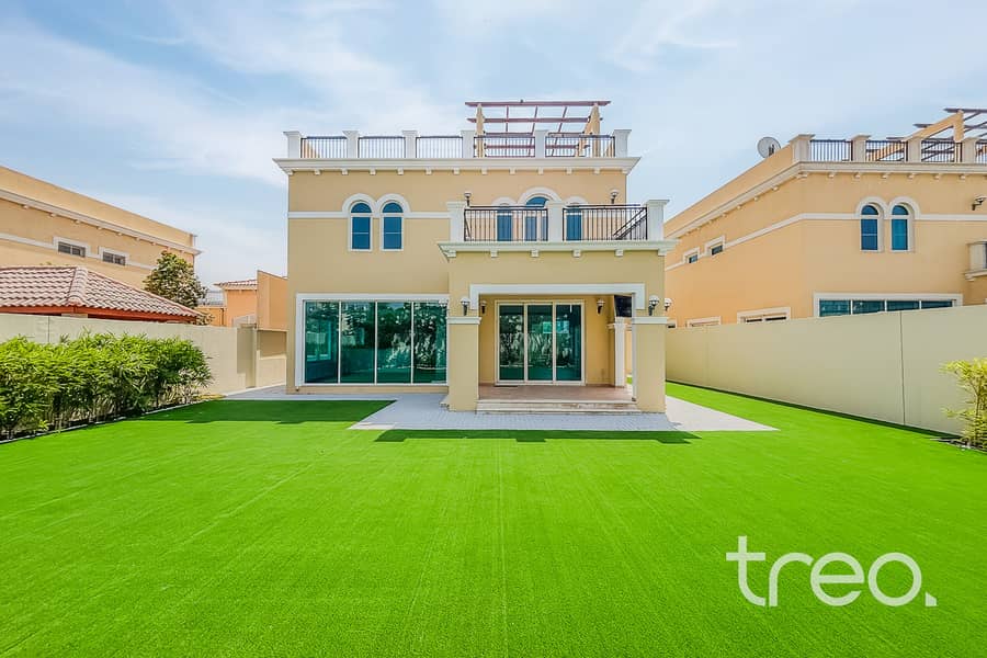 فیلا في الحي 9،جميرا بارك 4 غرف 350000 درهم - 12033886