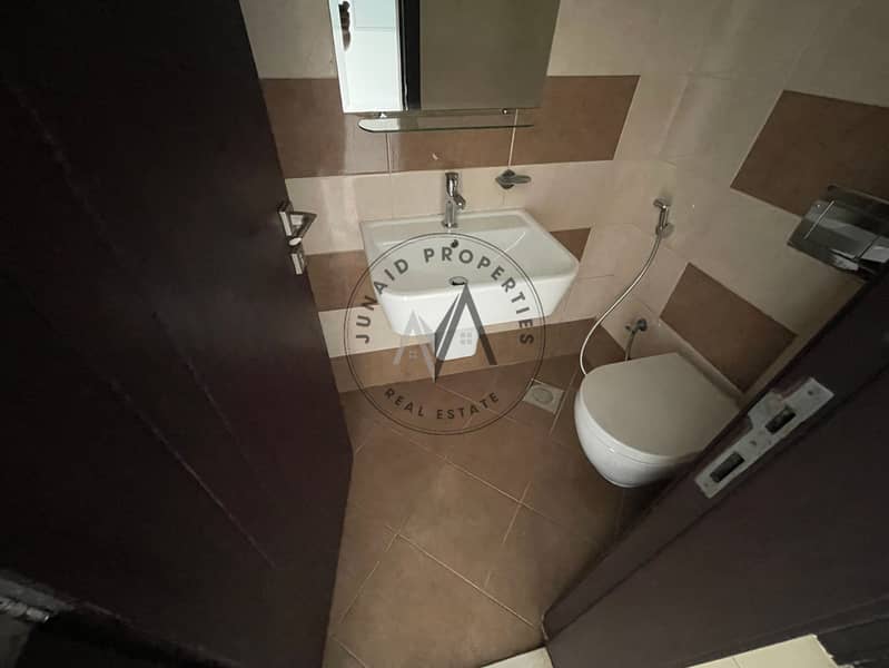 6 IMG_2610. jpeg