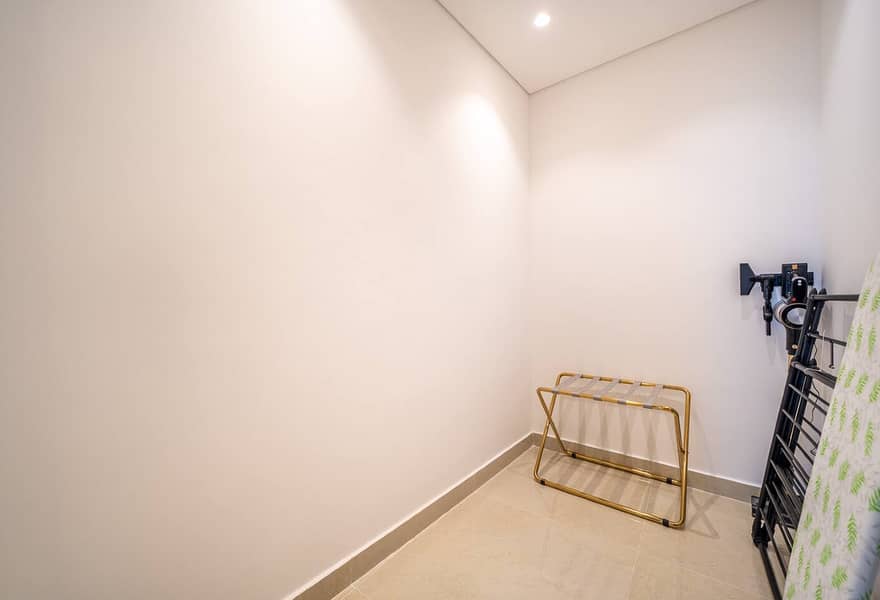 14 1224f78f-02a9-43fd-9437-d6bc4d5ca4e2. jpeg