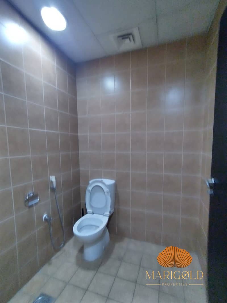5 WhatsApp Image 2025-03-17 at 10.39. 37 AM (1). jpeg