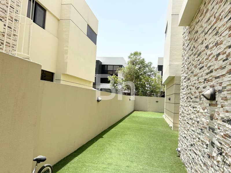 THL | Popular Layout | Rented Till September