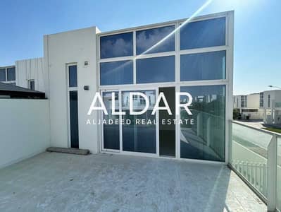 3 Bedroom Villa for Sale in DAMAC Hills 2 (Akoya by DAMAC), Dubai - Single Row |Vacant in August |Middle Corner Unit