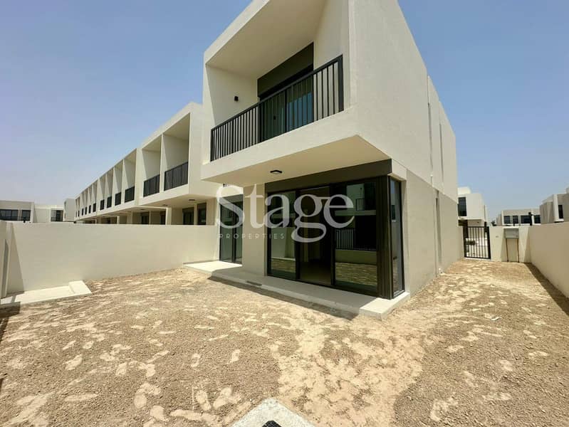 Таунхаус в Таун Сквер,Маха Таунхаусы, 4 cпальни, 180000 AED - 12035182 Таунхаус в Таун Сквер,Маха Таунхаусы, 4 cпальни, 180000 AED - 12035182