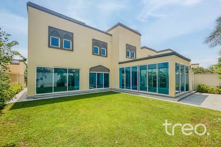 3 Bedroom Villa for Rent in Jumeirah Park, Dubai - Extended | D8 | Fully Renovated | Internal