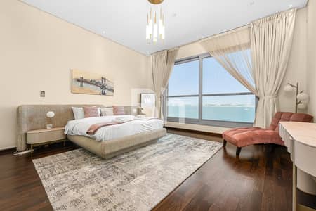 3 Bedroom Apartment for Rent in Palm Jumeirah, Dubai - Available for lease until December | Ready Now