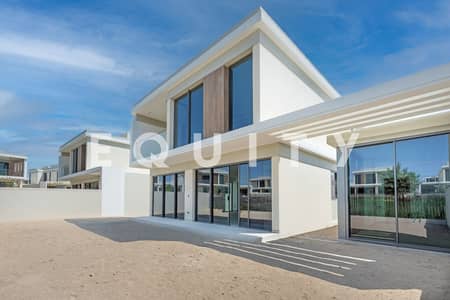 4 Bedroom Villa for Rent in Tilal Al Ghaf, Dubai - Park Backing | Large Plot | Brand New | Vacant