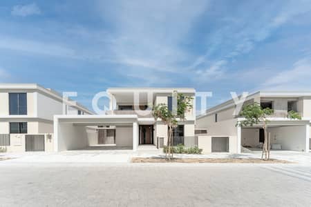 4 Bedroom Villa for Rent in Tilal Al Ghaf, Dubai - Open Kitchen | Available Now | Prime Location