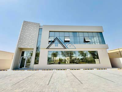 مبنی تجاري  للايجار في الجيمي، العین - IMG_3572. jpg
