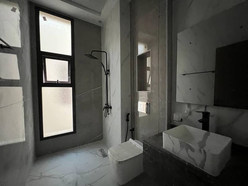 3 صورة واتساب بتاريخ 2025-06-25 في 21.56. 02_f9224b9e. jpg