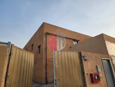 سكن عمال  للايجار في مصفح، أبوظبي - IMG-20240810-WA0013. jpg