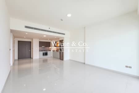 1 Bedroom Apartment for Sale in Dubai Harbour, Dubai - Burj View |  High Floor |  Unfurnished