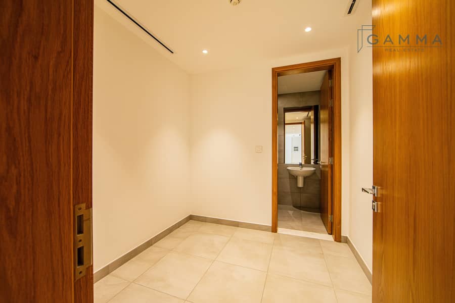 4 1 JBR-Gamma-12. jpg