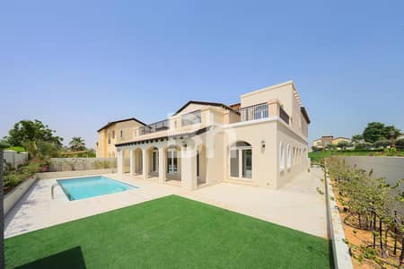 5 Bedroom Villa for Sale in Jumeirah Golf Estates, Dubai - Renovation Opportunity | Park View | Large Basement