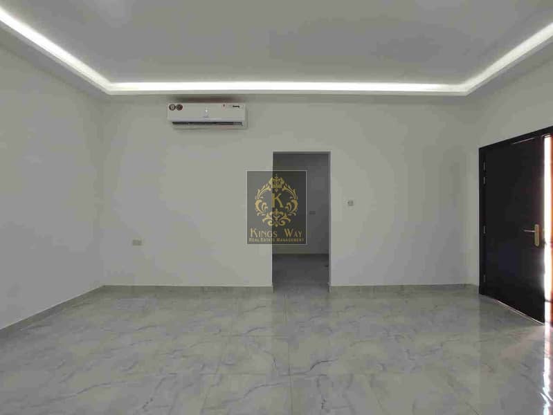 5 1000323667. jpg