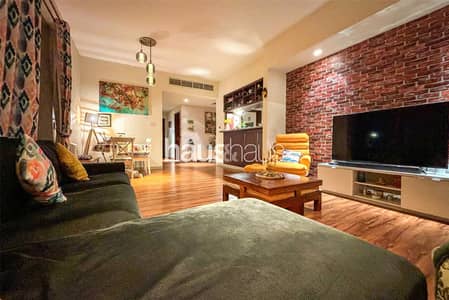 2 Bedroom Flat for Rent in The Views, Dubai - Vacant | Great Layout | Prime Location