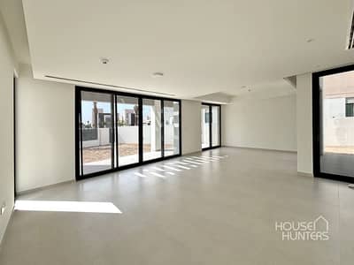 4 Bedroom Villa for Rent in Arabian Ranches 3, Dubai - HUGE CORNER PLOT | BACKING PARK | GREAT LOCATION