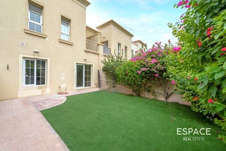 2 Bedroom Villa for Sale in The Springs, Dubai - Springs 1 | Rare Location | Single Row
