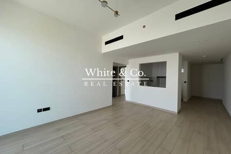 2 Bedroom Flat for Sale in Jumeirah Village Circle (JVC), Dubai - HIGH FLOOR | READY TO MOVE | UNFURNISHED