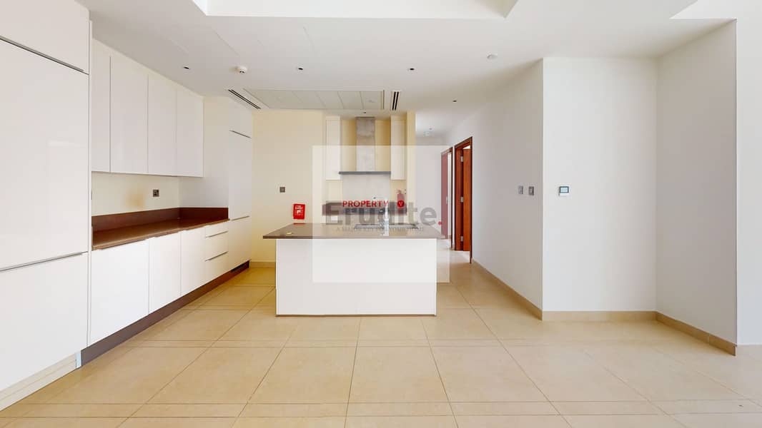3 MG2-02-MARINA-WALK-VIEW-3-BHK-Kitchen. jpg