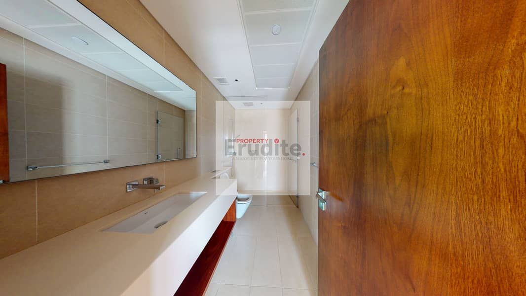 19 MG2-02-MARINA-WALK-VIEW-3-BHK-11022023_122905. jpg