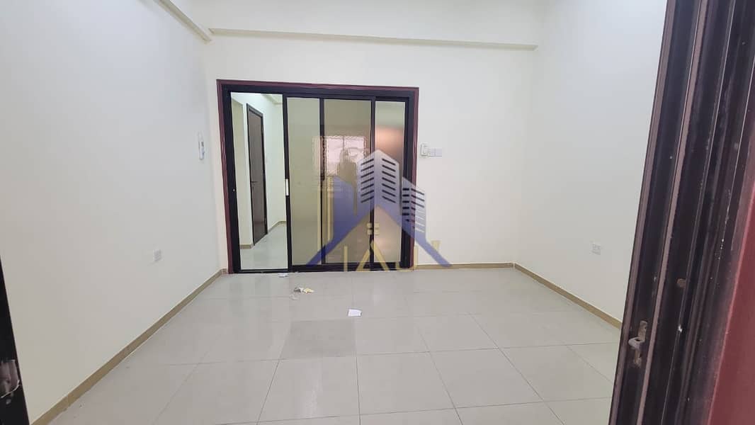 8 cf606d5d-8cba-4503-ada7-ae888a894300. jpg