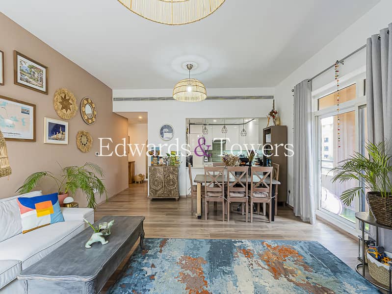 VOT | Upgraded | Spacious | Low floor | Exclusive VOT | Upgraded | Spacious | Low floor | Exclusive