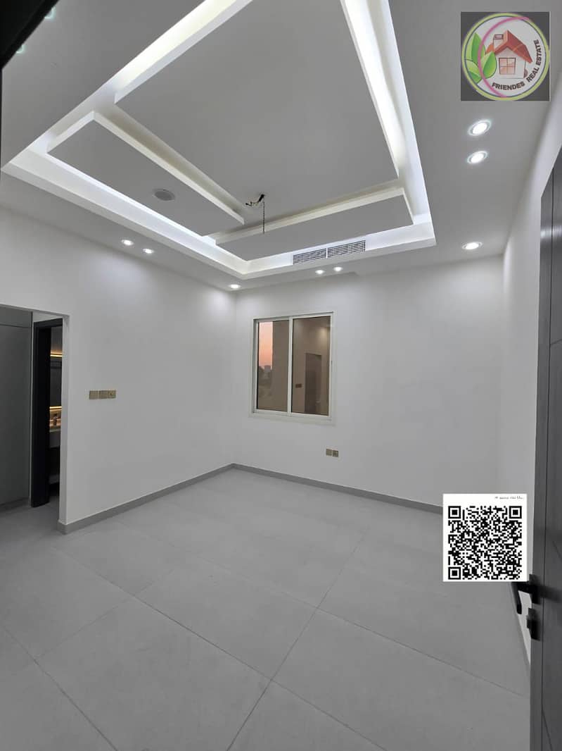 15 abb35823-b49e-4337-a182-3d4ec89c1378. jpg