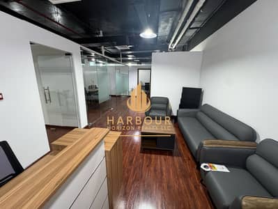 مکتب  للايجار في الخليج التجاري، دبي - WhatsApp Image 2025-04-08 at 2.37. 00 PM (1). jpeg