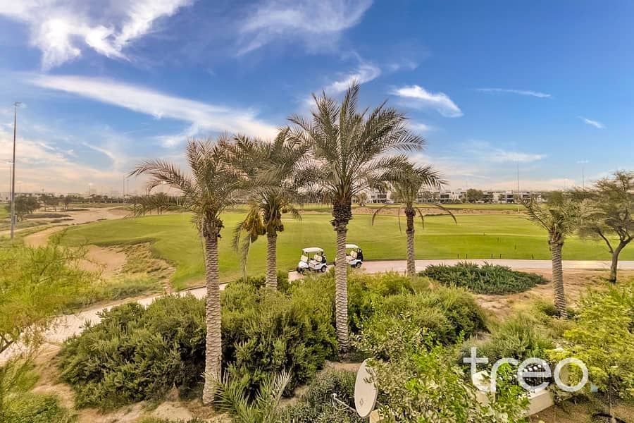 位于达马克山庄,公园别墅,田野别墅区 5 卧室的别墅 560000 AED - 12041019 位于达马克山庄,公园别墅,田野别墅区 5 卧室的别墅 560000 AED - 12041019