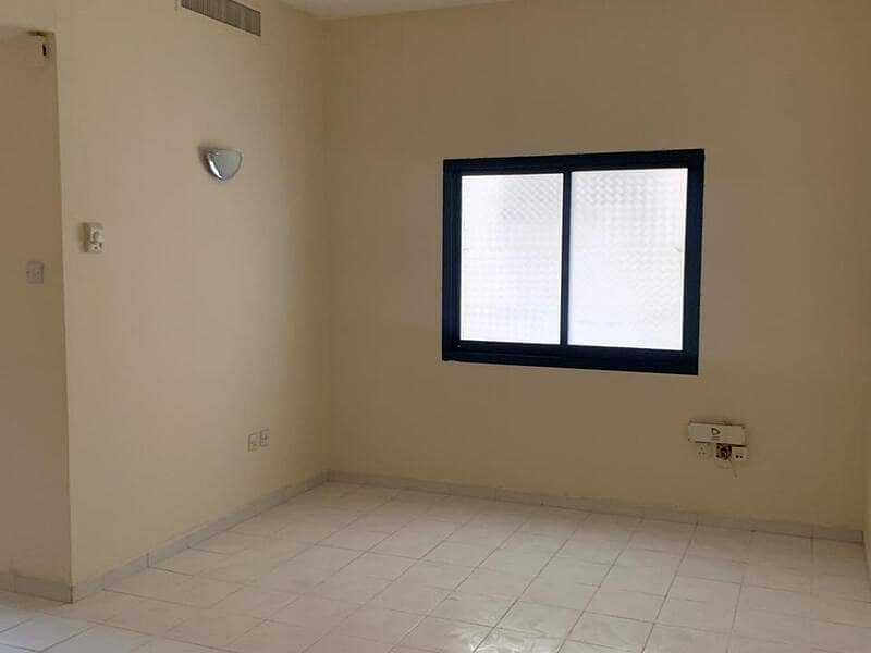 位于阿尔马贾兹,阿尔马贾兹1号滨水社区 2 卧室的公寓 35000 AED - 12041317 位于阿尔马贾兹,阿尔马贾兹1号滨水社区 2 卧室的公寓 35000 AED - 12041317
