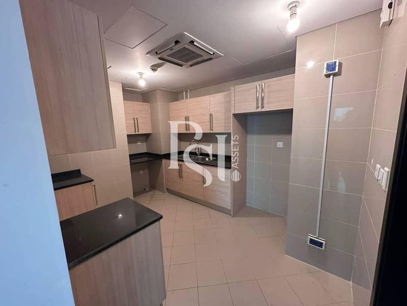 7 rak tower-1Bedroom -reem island (11). jpg
